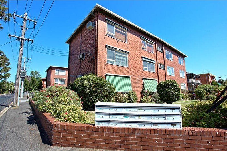 10/583 Glenferrie Road, Hawthorn image 8