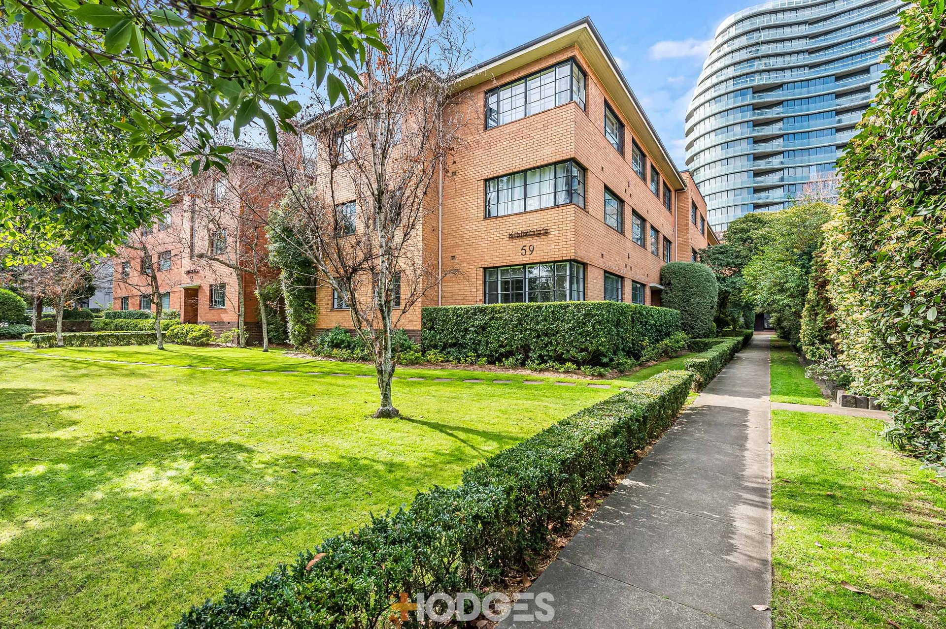 10 / 59 Queens Road Melbourne