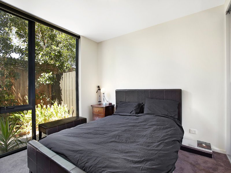 105/95 Ormond Road, Elwood image 5