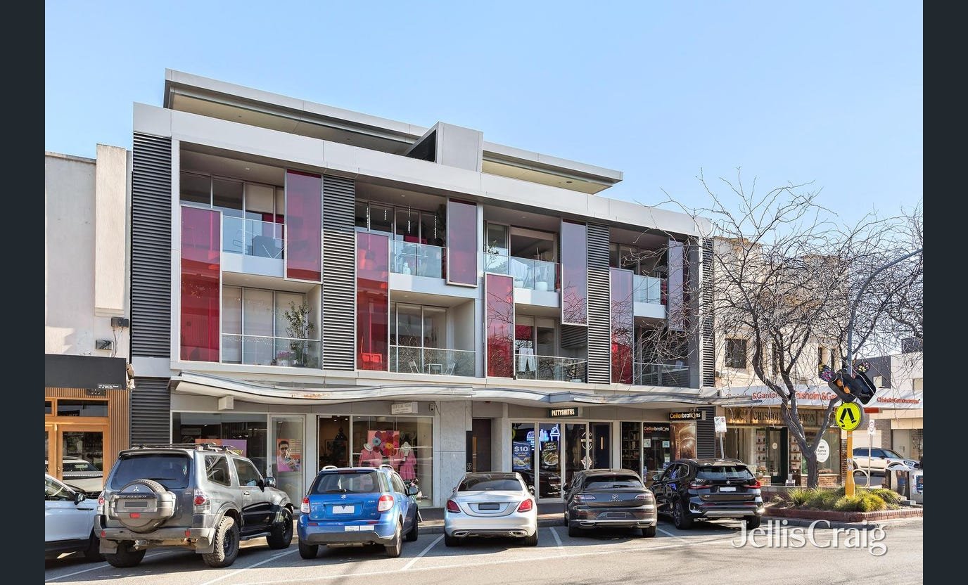 105/96 Ormond Rd, Elwood image 1