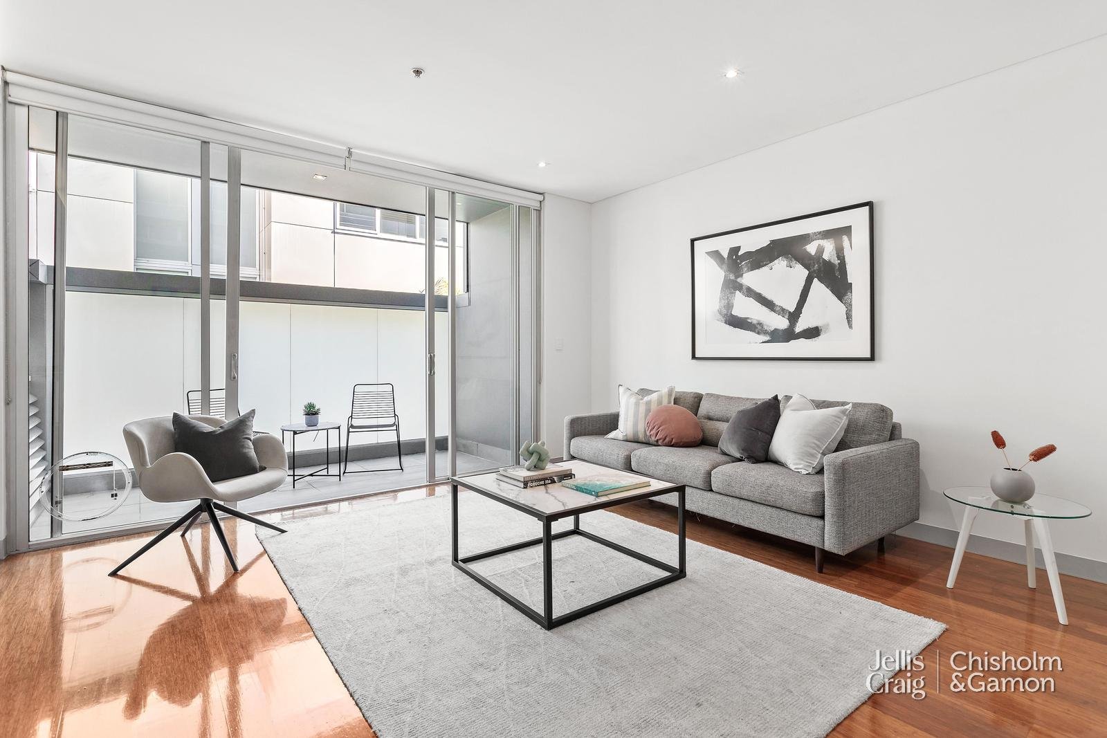 105/96 Ormond Road, Elwood image 4