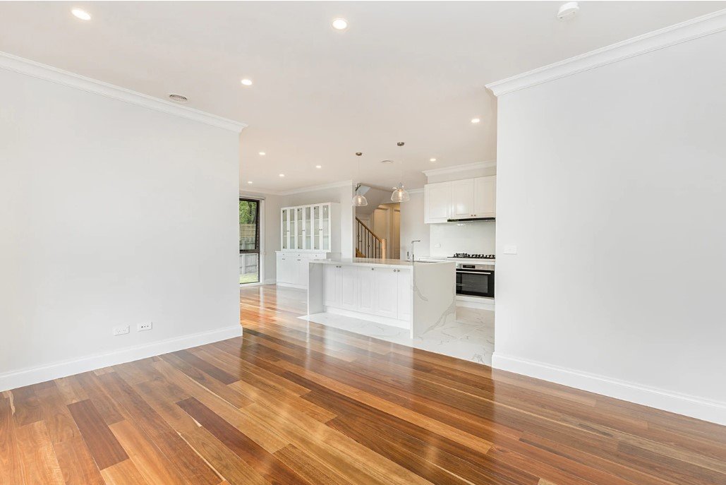 105A Main Street, Blackburn image 2