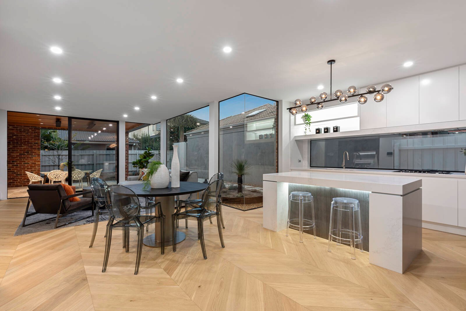 Property Gallery Thumbnail 2