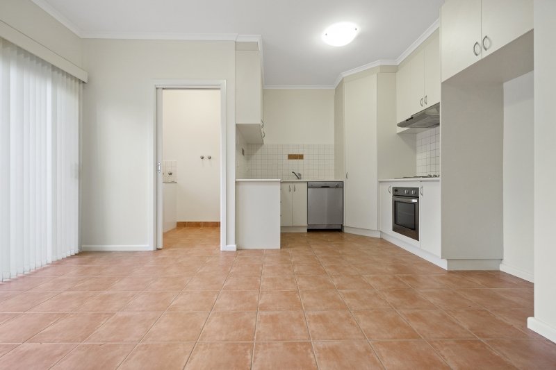 Property Gallery Thumbnail 3