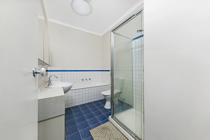 Property Gallery Thumbnail 3