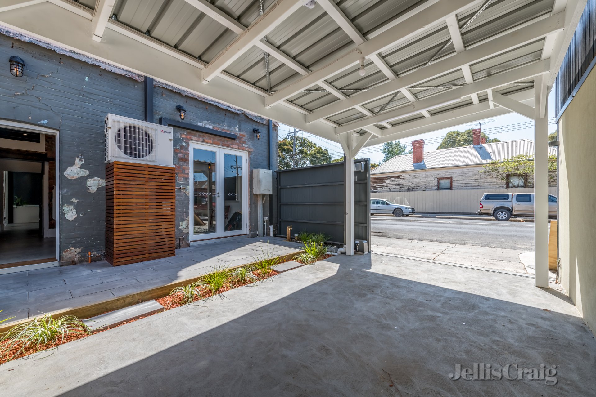 106 Edward Street, Brunswick image 10
