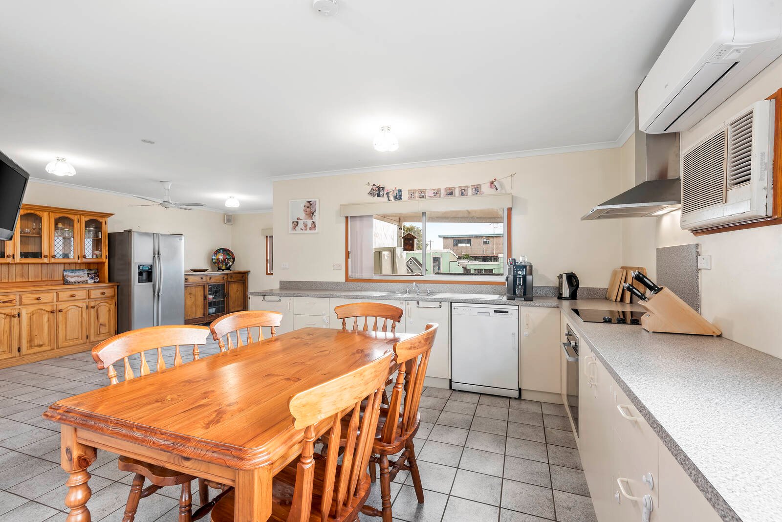 Property Gallery Thumbnail 4