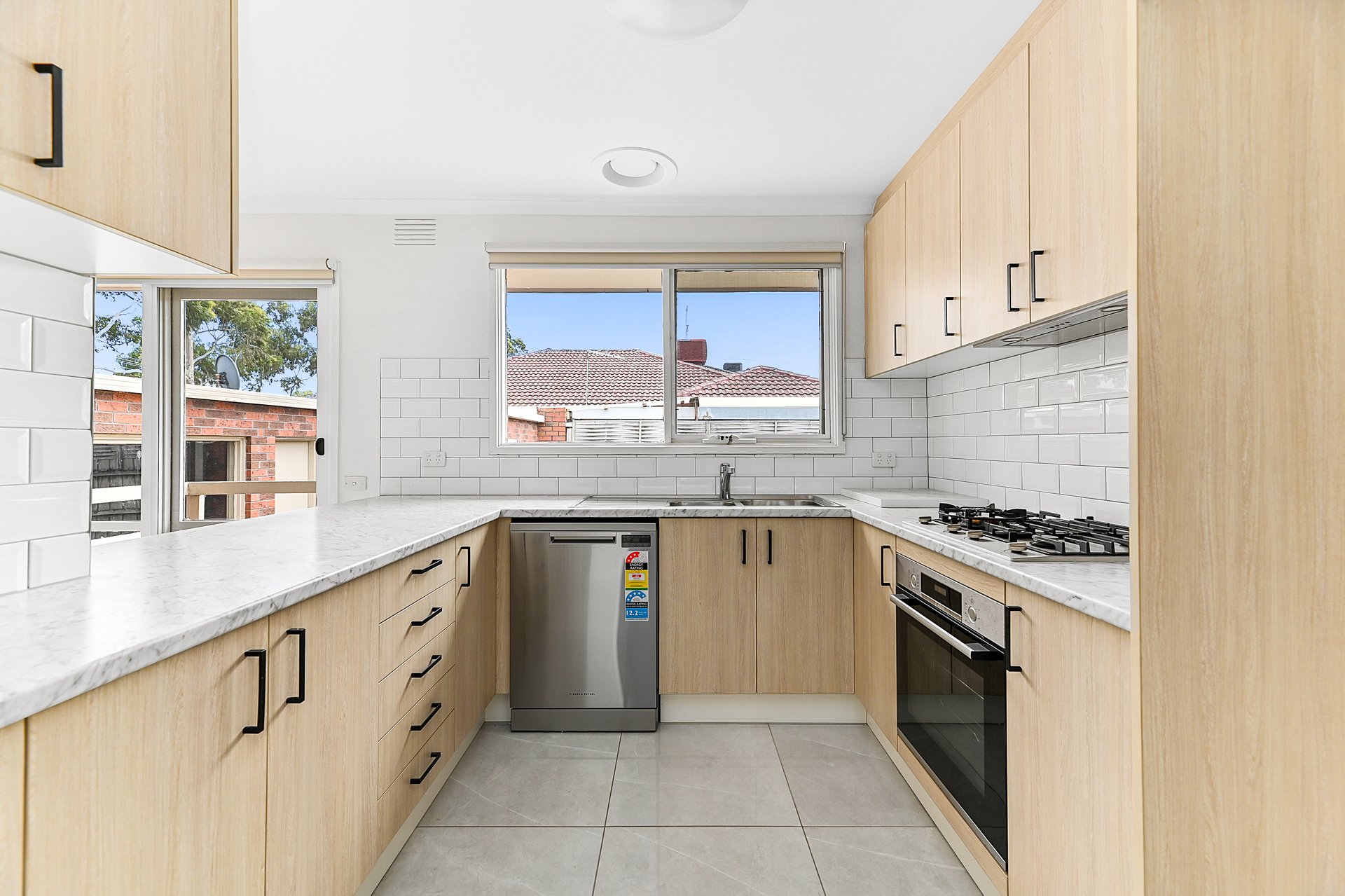 106 Jacksons Road, Mulgrave image 2