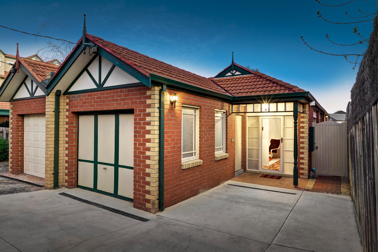 106 Liddiard Street, Hawthorn image 2