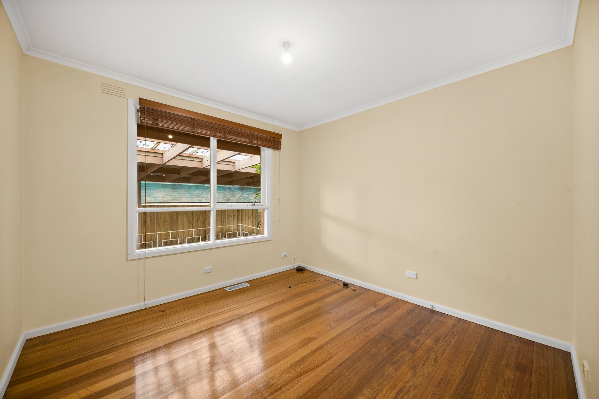 106 Mahoneys Road, Forest Hill image 8