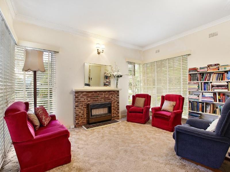 106 Maud Street, Balwyn North image 2
