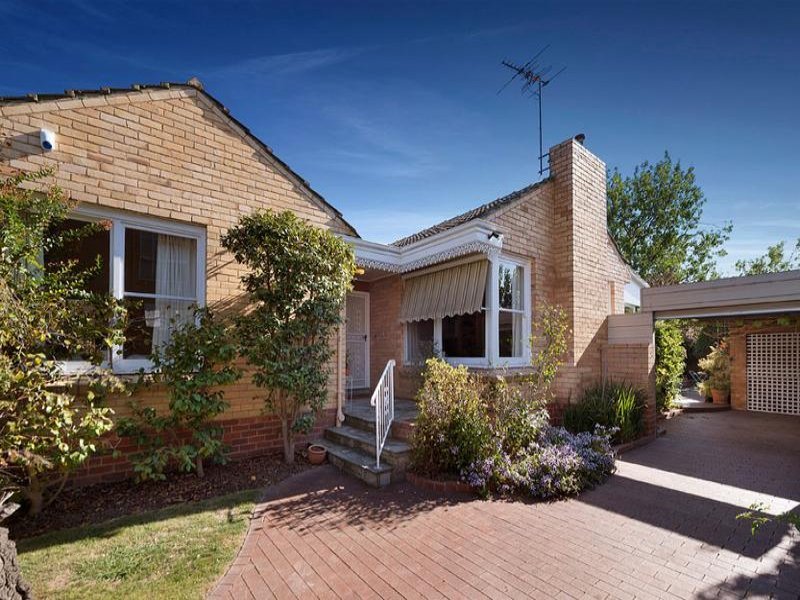 106 Mountain View Road, Balwyn North image 7
