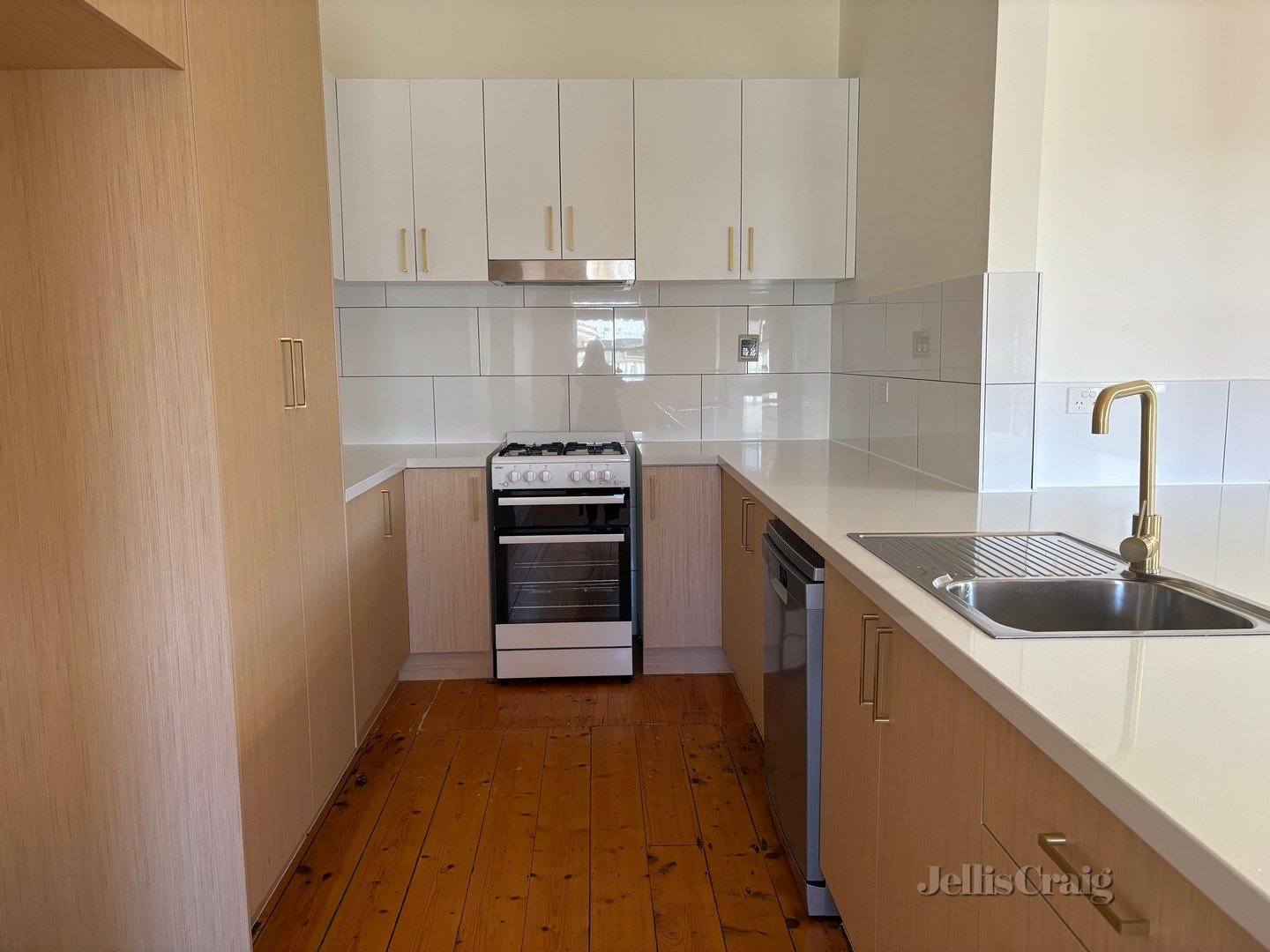 106 Stevedore Street, Williamstown image 3