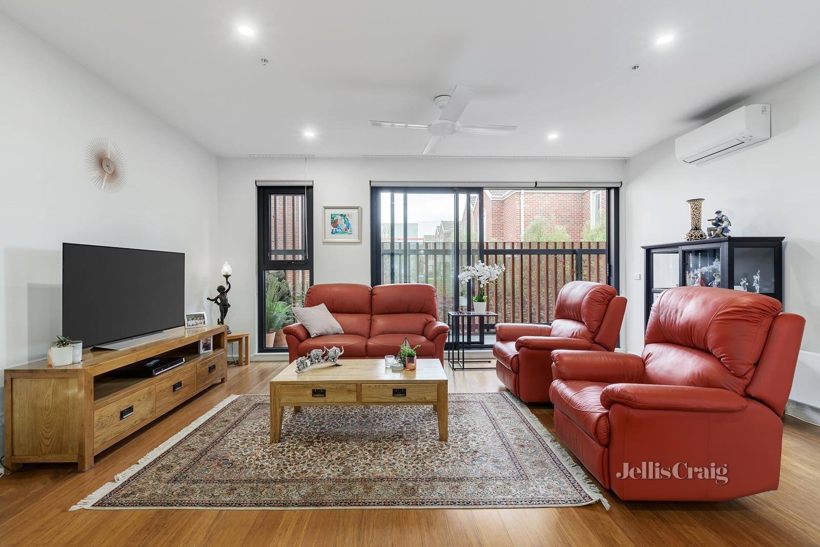 106/11-13 Bourke Street, Ringwood image 3