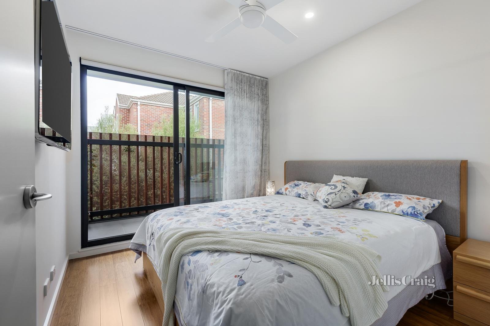 106/11-13 Bourke Street, Ringwood image 4