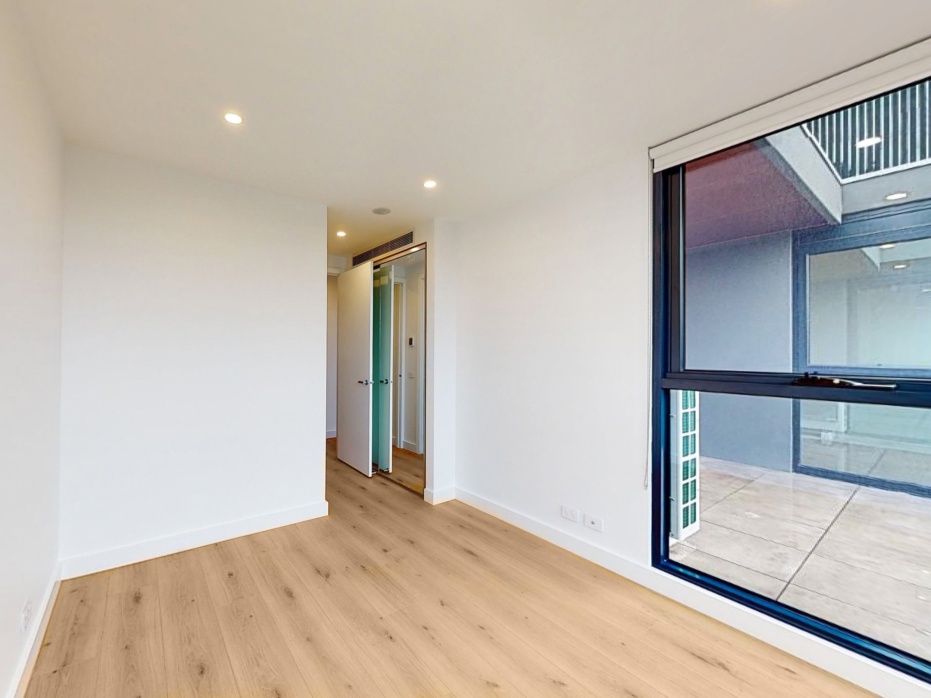 106/134-138 McKinnon Road, Mckinnon image 6