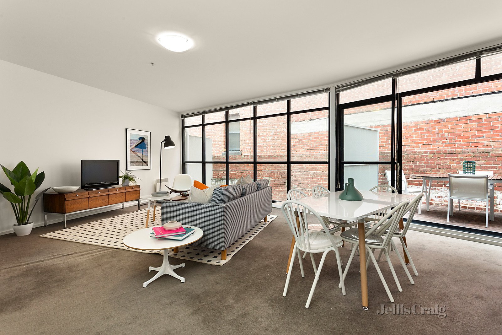 106/16-22 Cobden Street, North Melbourne image 2