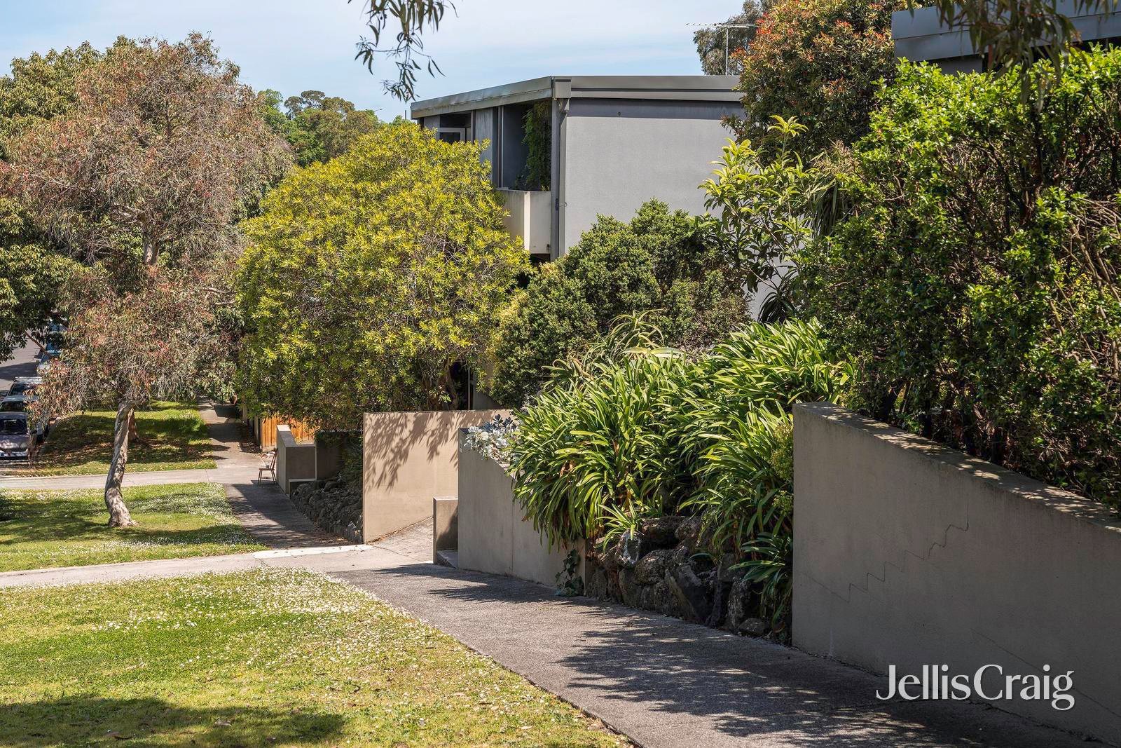 10/62 Cunningham Street, Northcote image 14