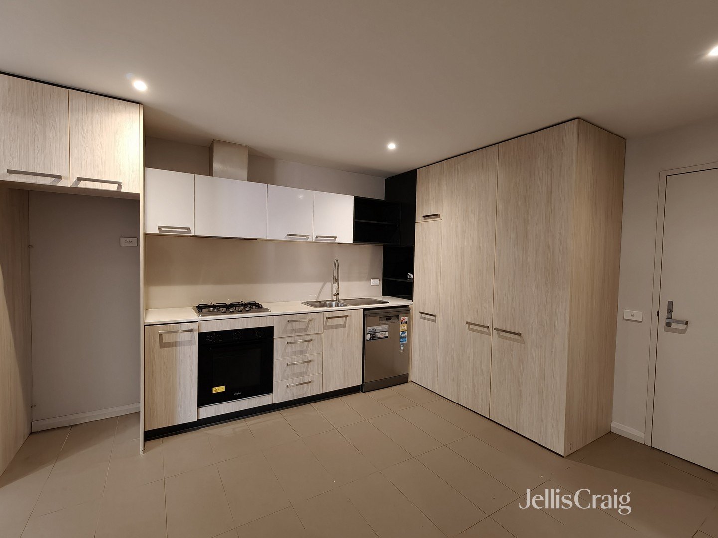 106/201 Albert Street, Brunswick image 2