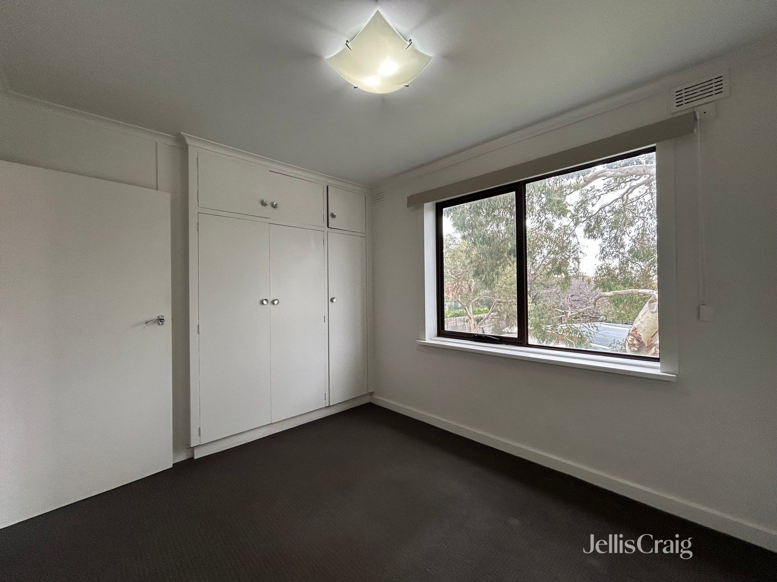 10/626 Sydney Road, Coburg image 2