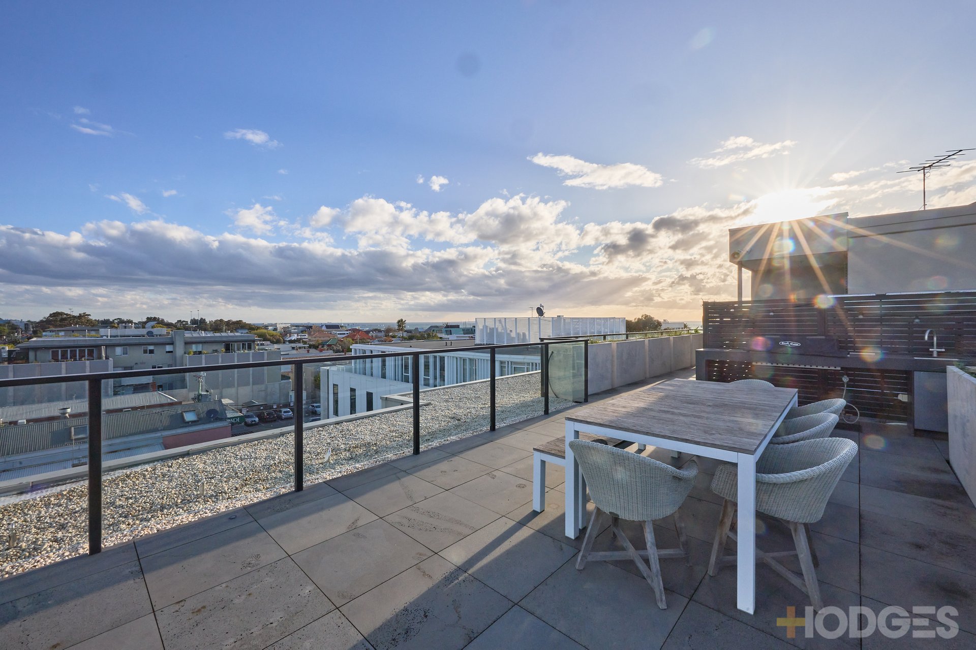 106 / 295 Hampton Street Hampton