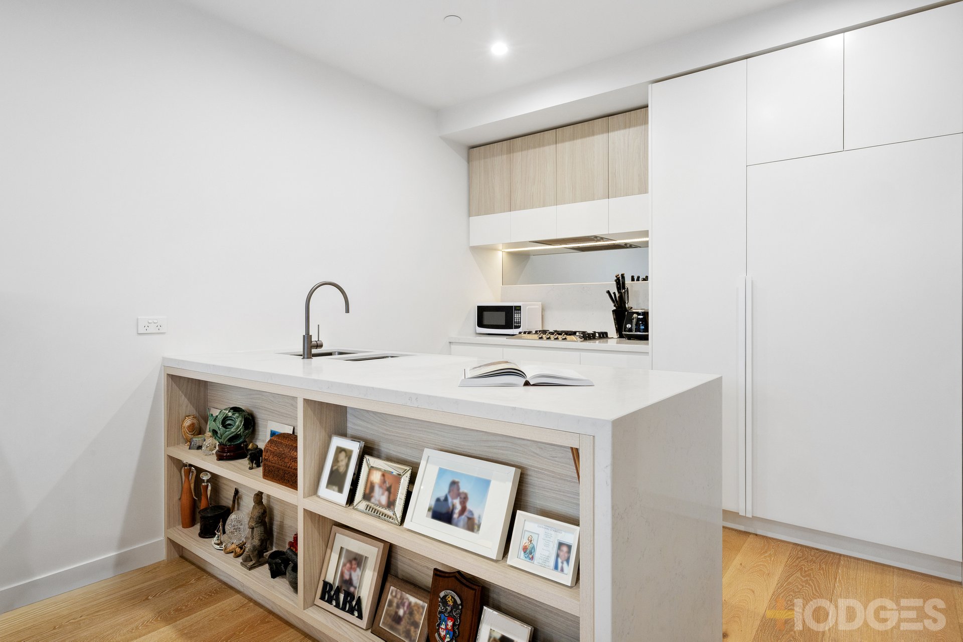 106 / 295 Hampton Street Hampton