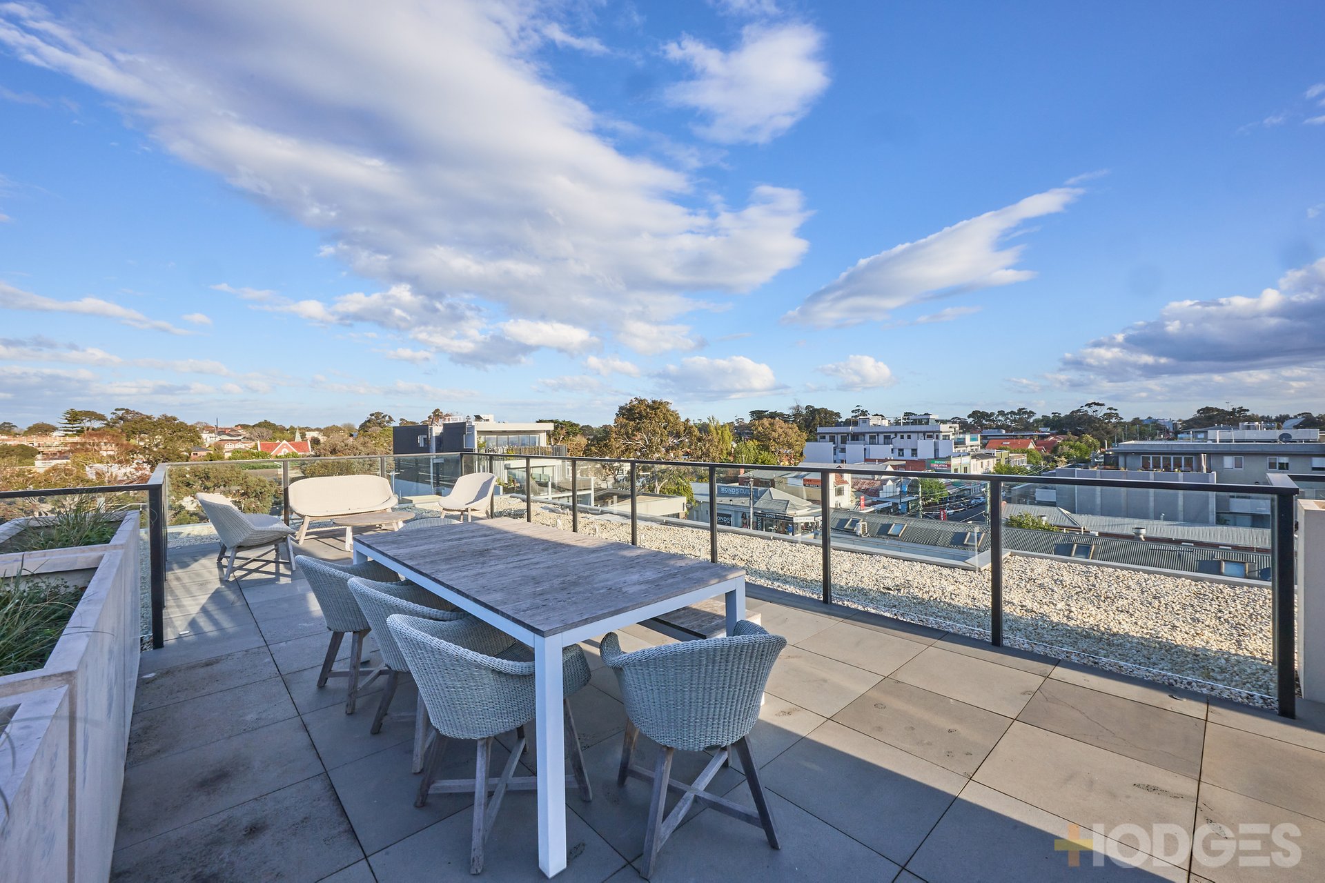 106 / 295 Hampton Street Hampton