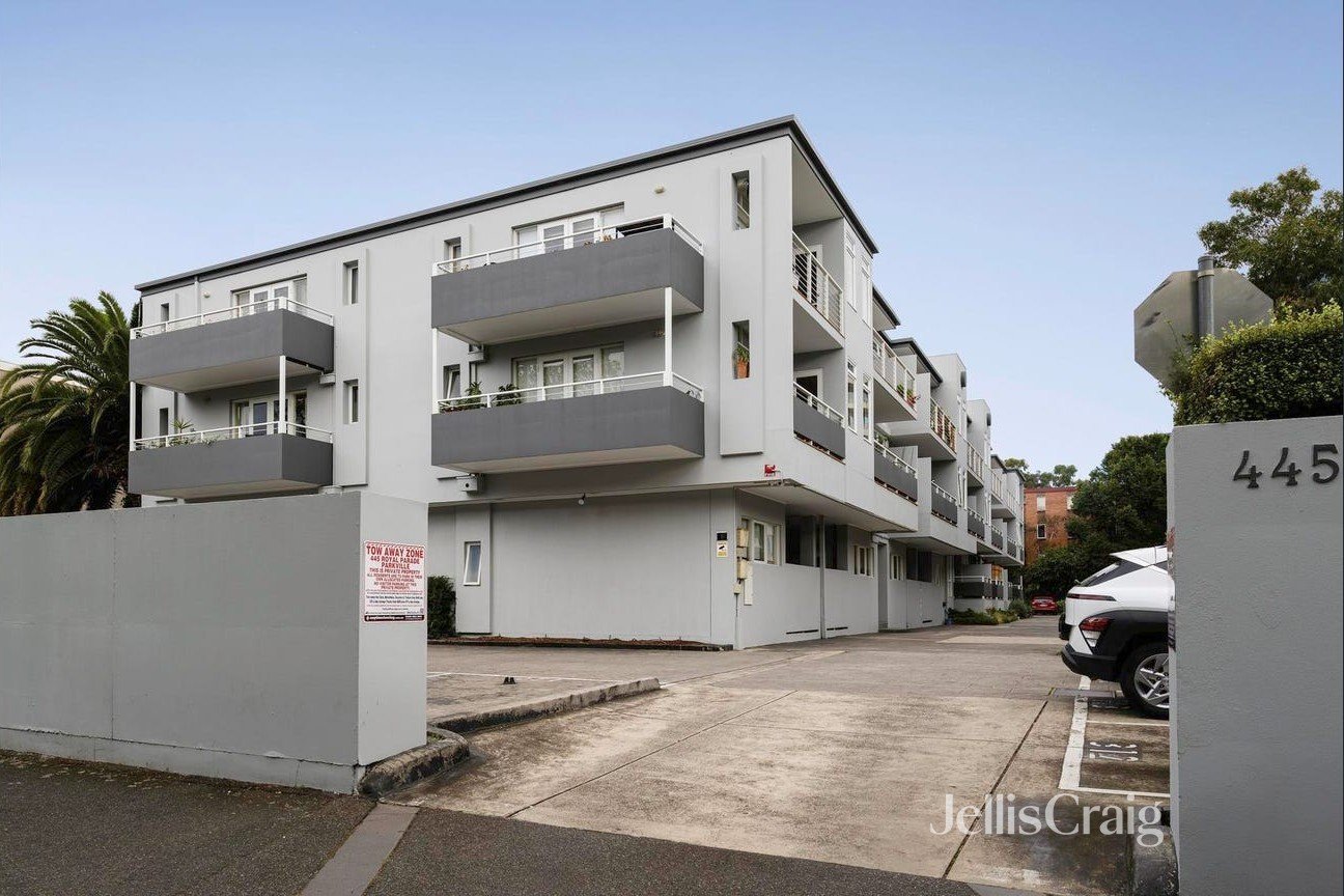 106/445 Royal Parade, Parkville image 6