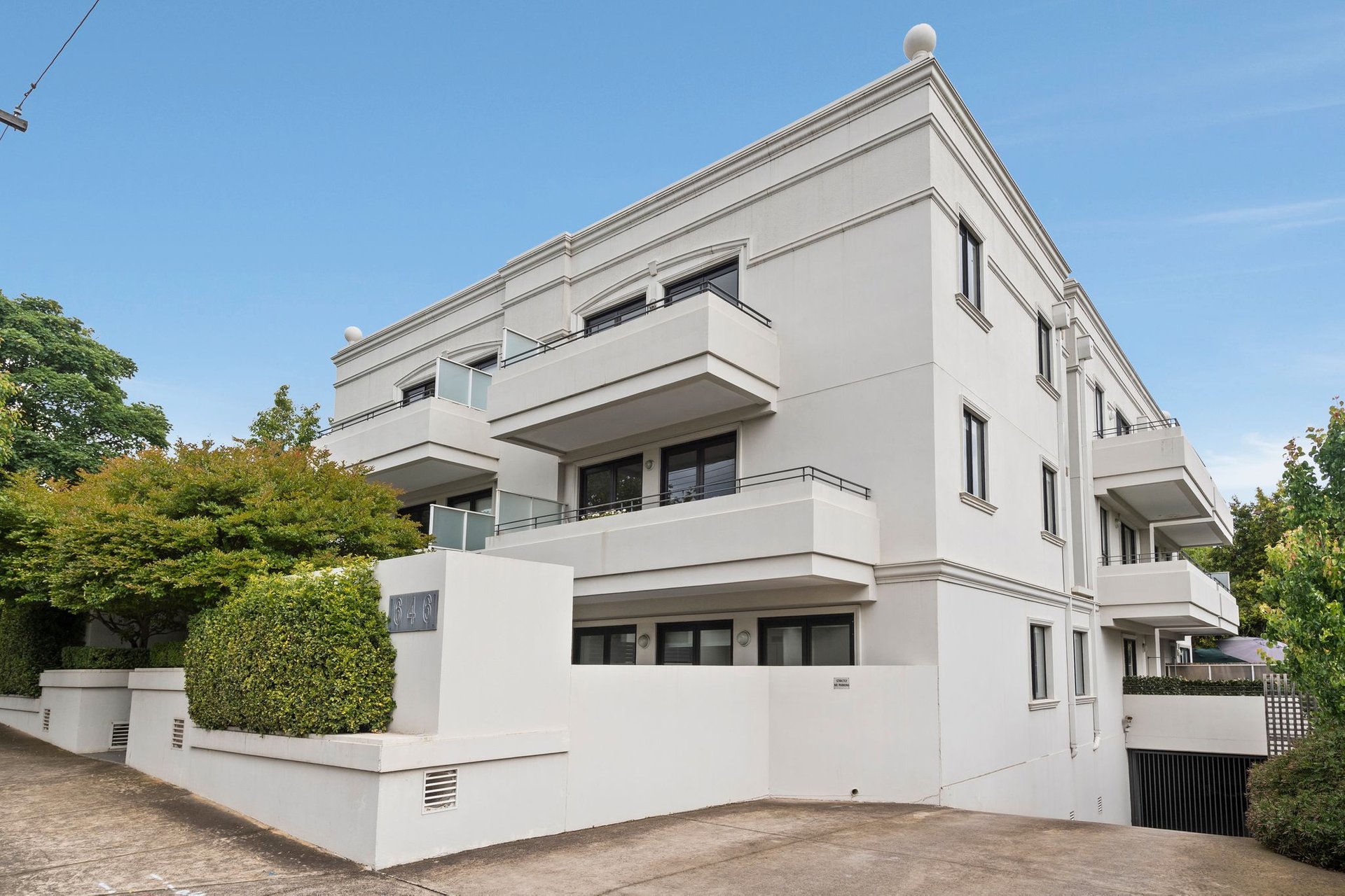 Property Gallery - Main Image