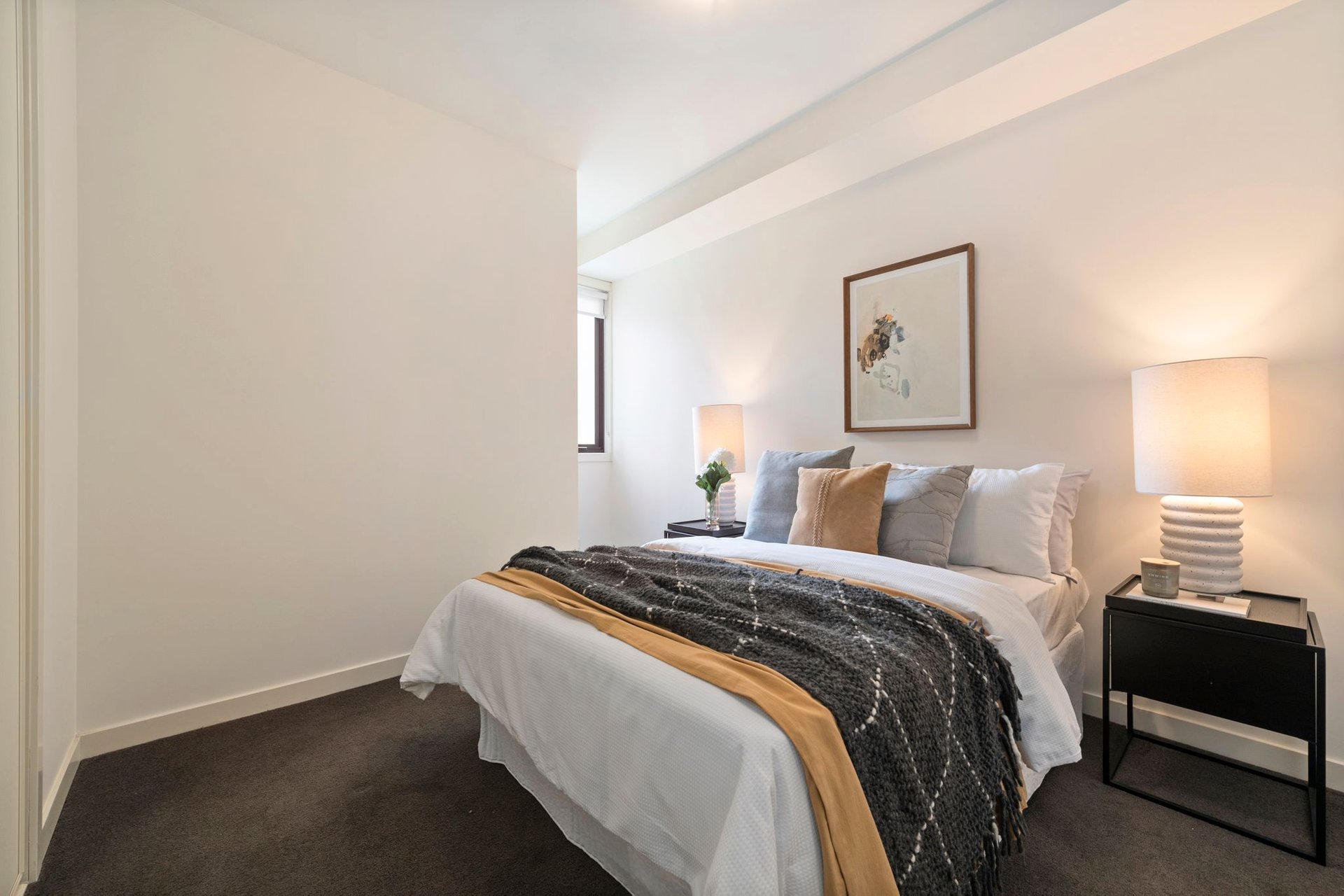 Property Gallery Thumbnail 8