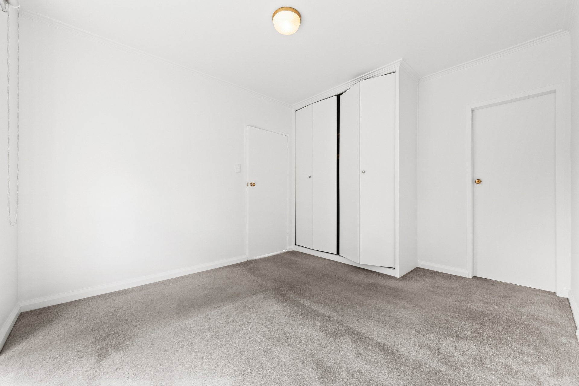 Property Gallery Thumbnail 5