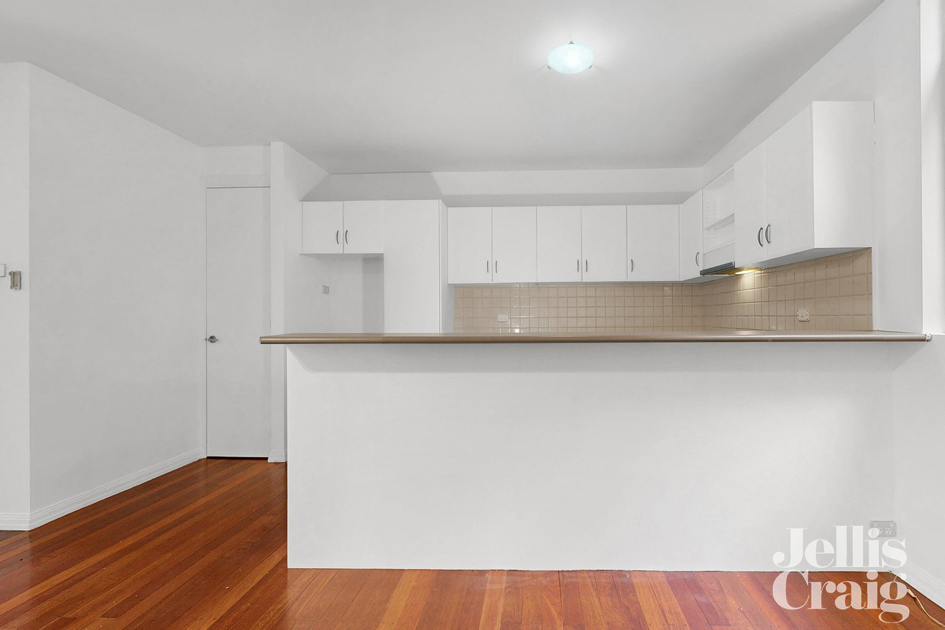 106/5 Ordnance Reserve, Maribyrnong image 3