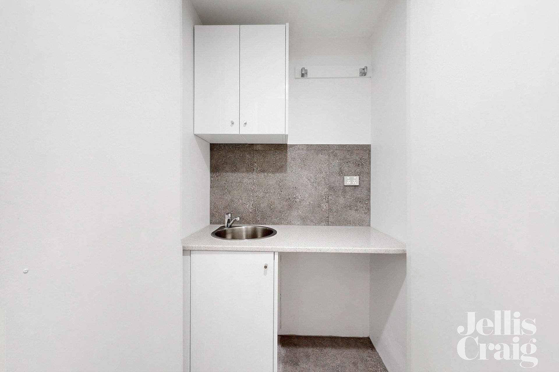 106/5 Ordnance Reserve, Maribyrnong image 12