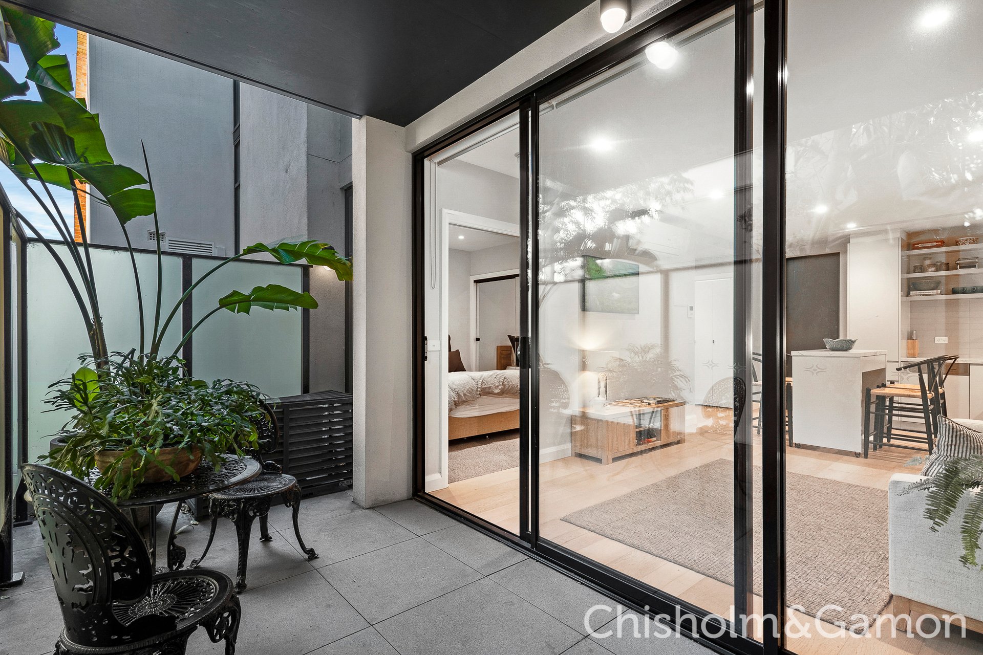 106/51 Ormond Esplanade, Elwood image 4