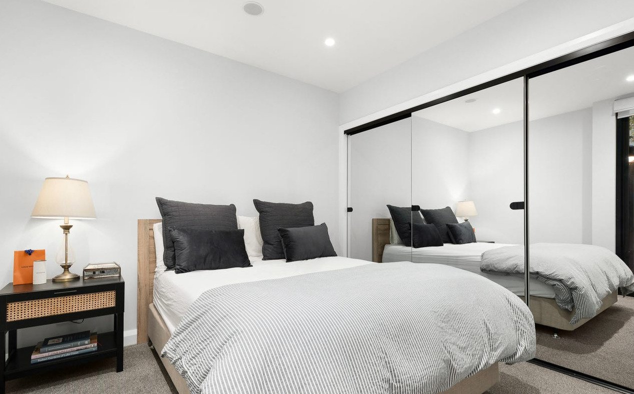 Property Gallery Thumbnail 8