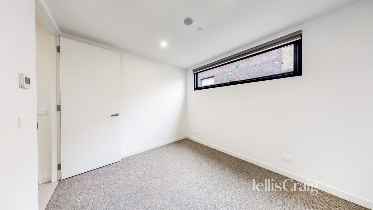 1.06/511 Dandenong Rd, Armadale image 7