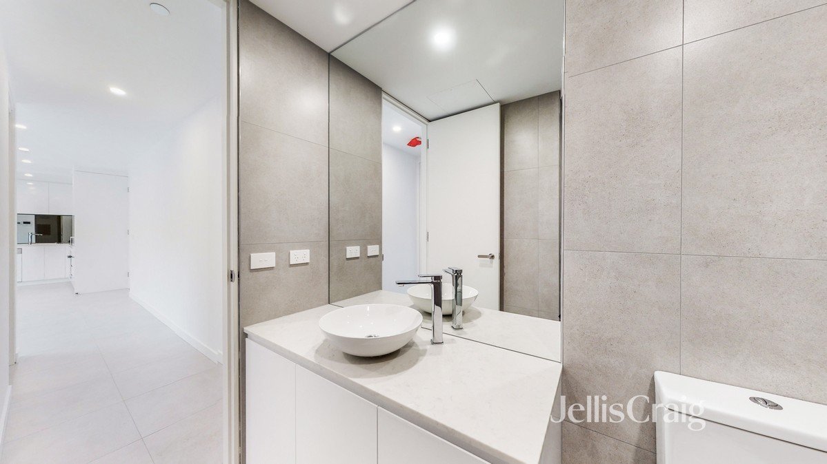 1.06/511 Dandenong Rd, Armadale image 13