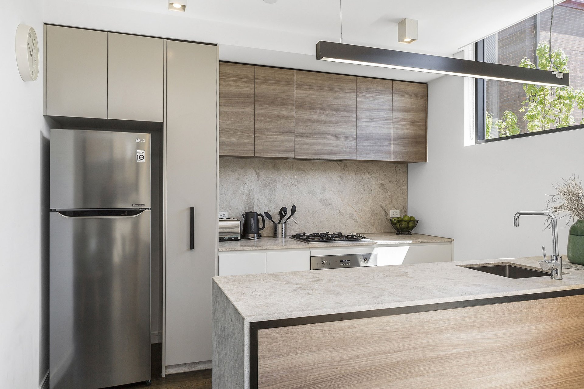 Property Gallery Thumbnail 3