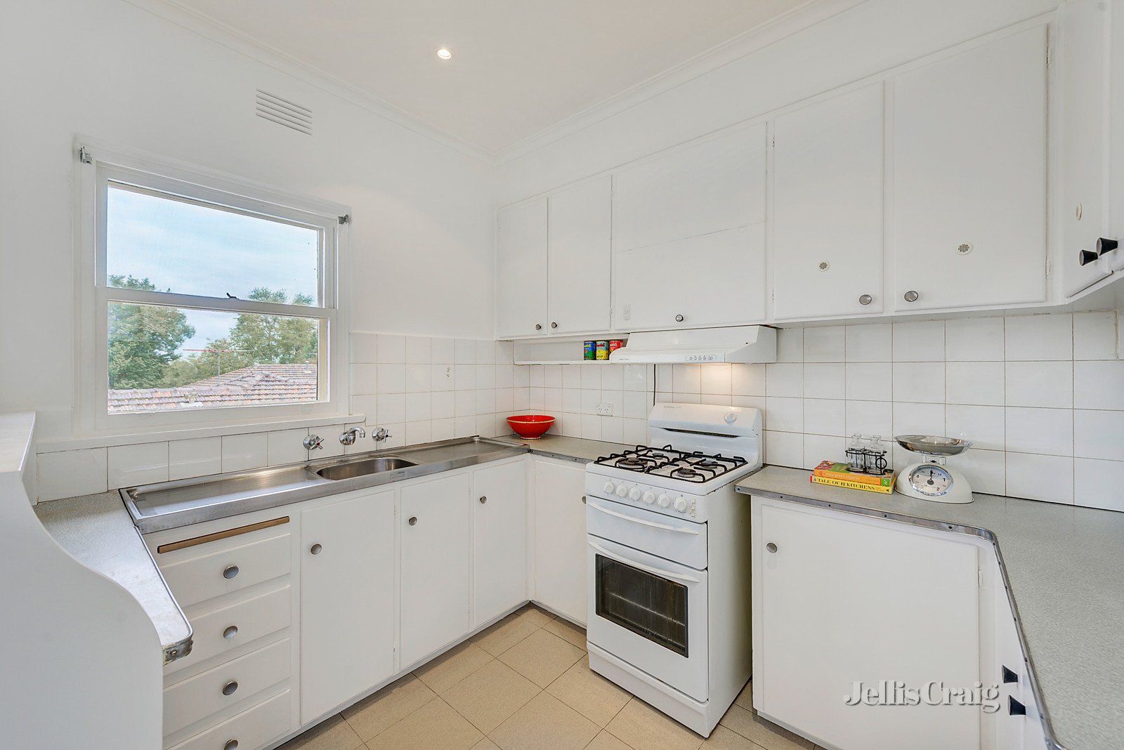 10/67 Wattle Valley Road, Canterbury image 4