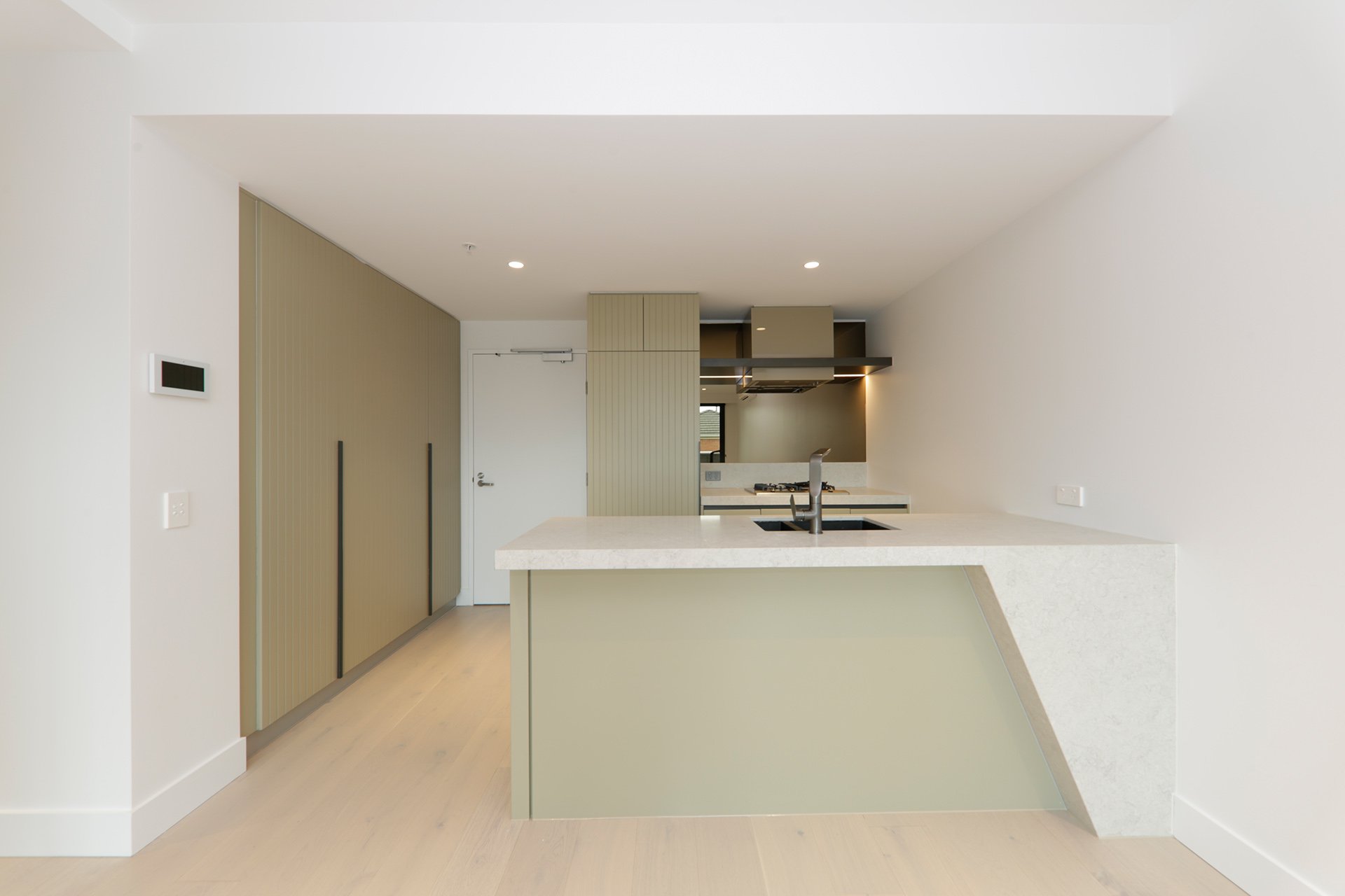 106/706 Burwood Road, Hawthorn&nbsp;East image 2