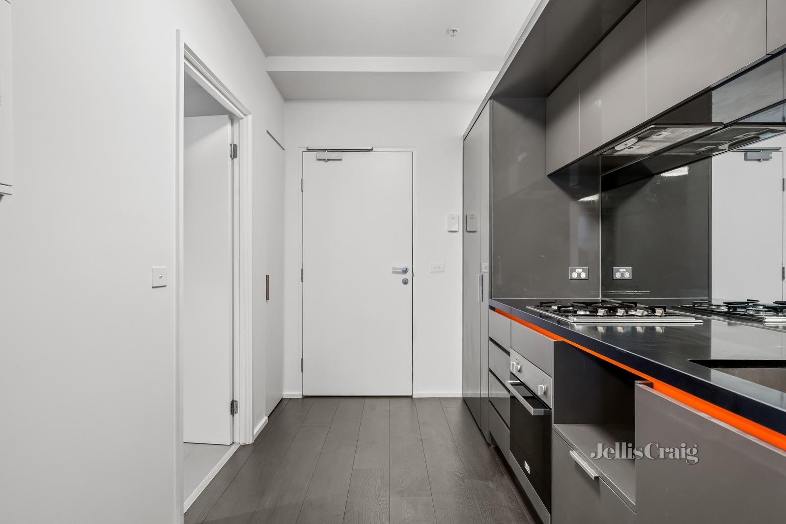 106/77 Galada Avenue, Parkville image 3