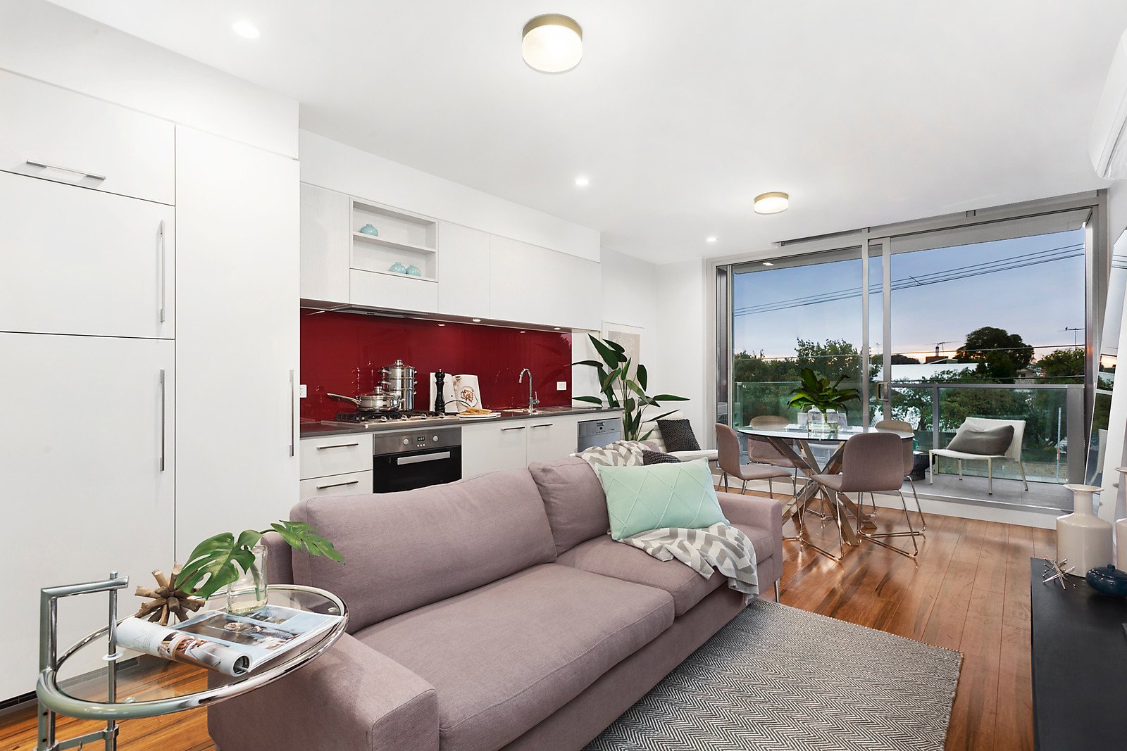 Property Gallery Thumbnail 3