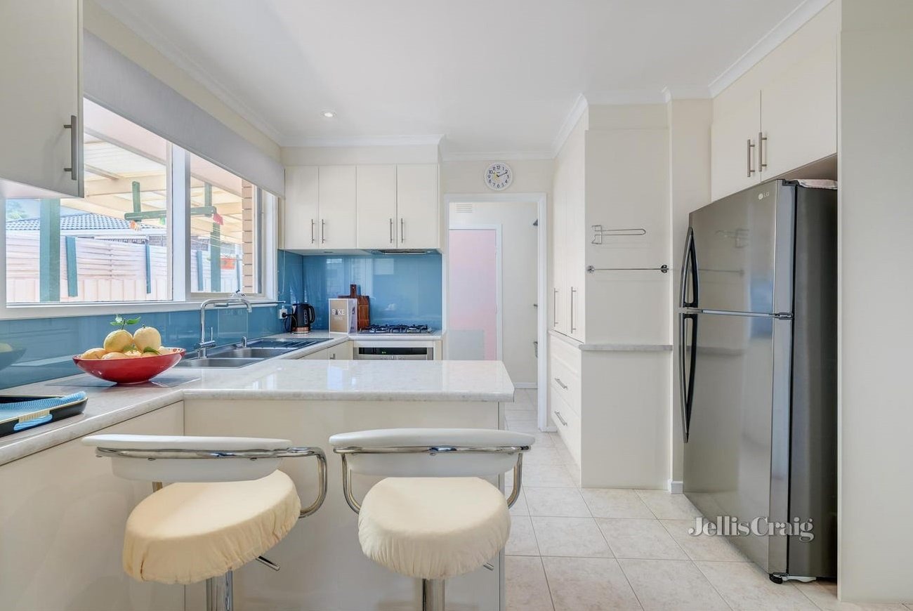 10/7-9 City Road, Ringwood image 3