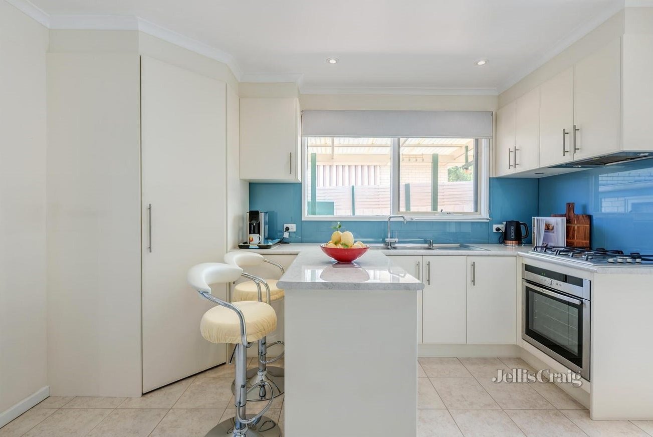 10/7-9 City Road, Ringwood image 4