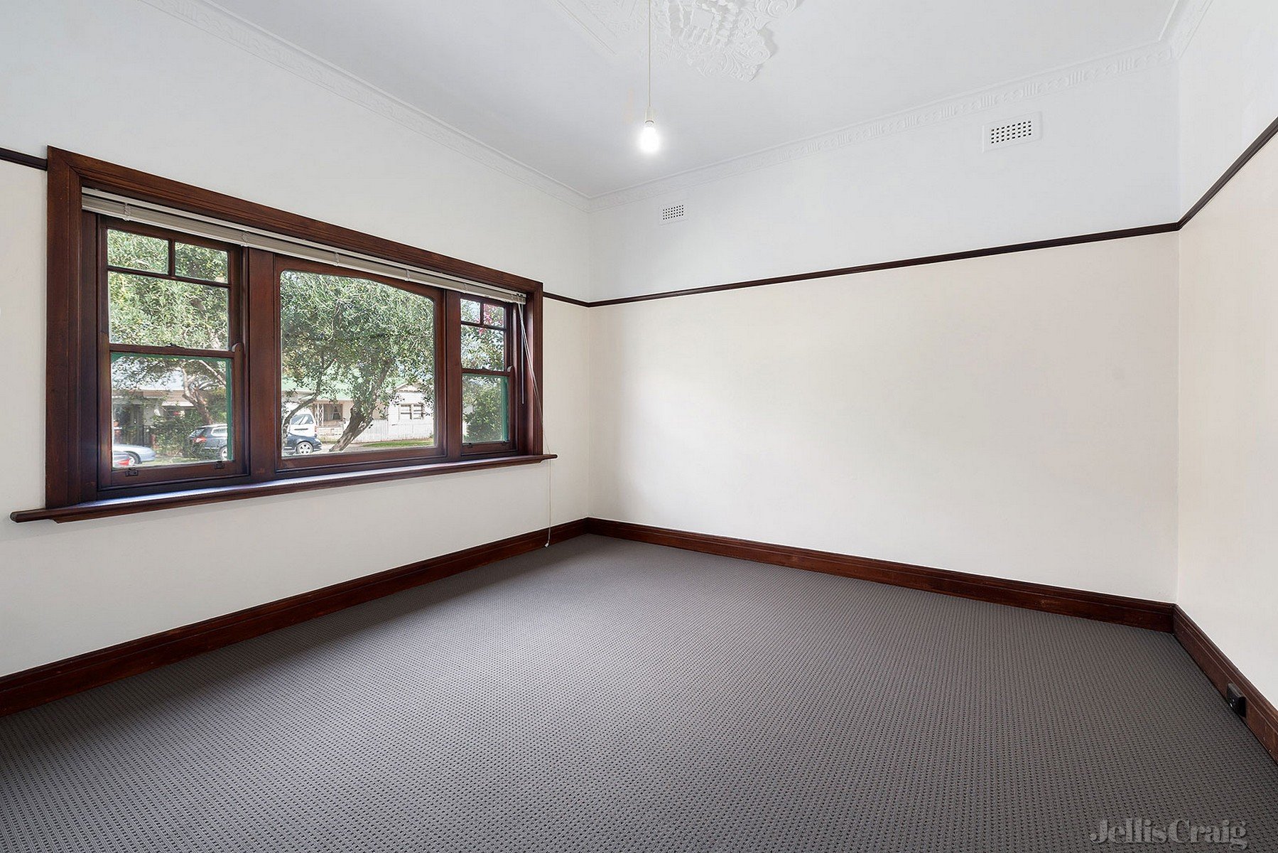 107 Bastings Street, Northcote image 2