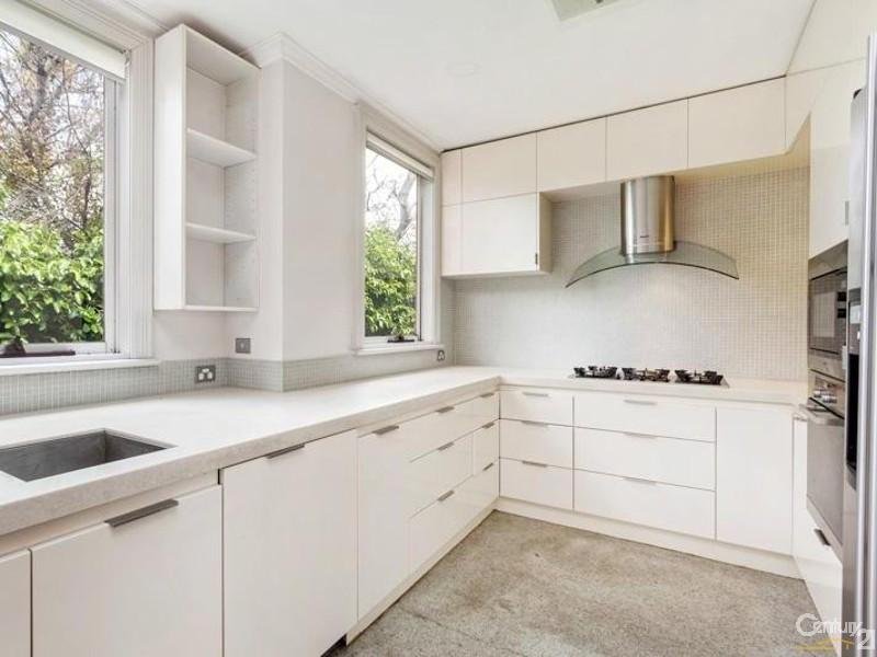 107 Cole Street, Williamstown image 6