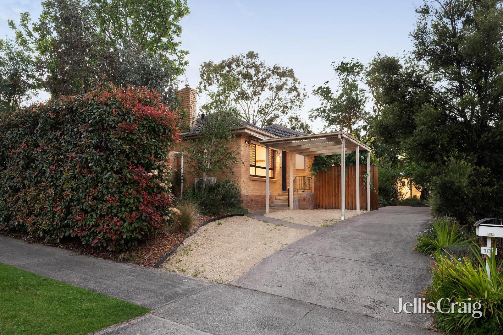 107 Delta Road, Greensborough image 1