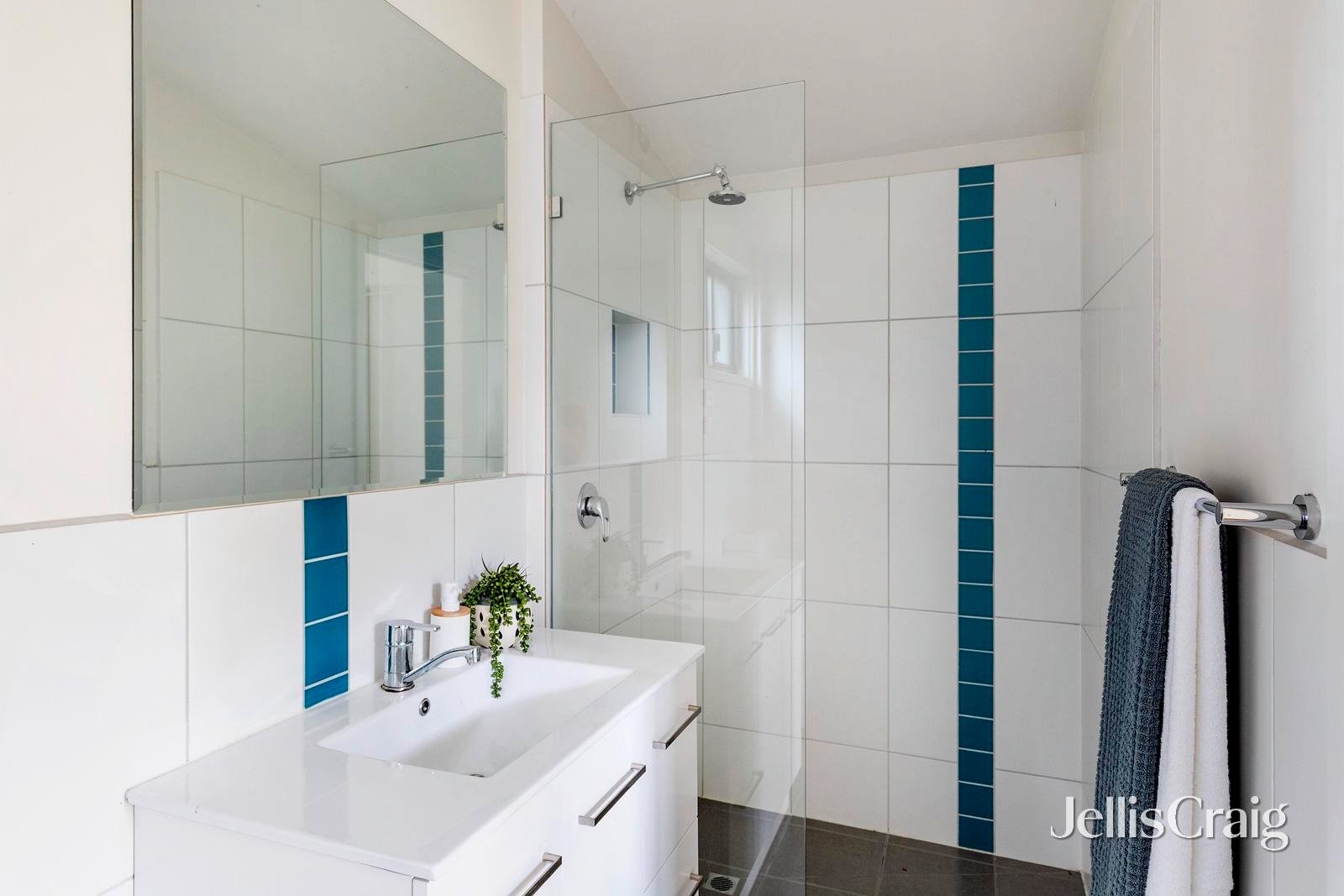 107 Delta Road, Greensborough image 11