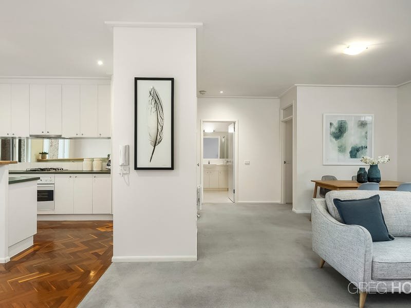 107 Esplanade East, Port Melbourne image 3