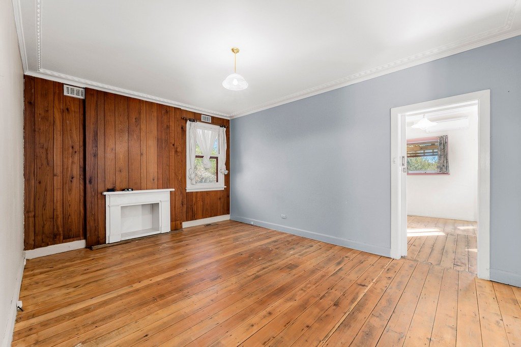 107 Forest Road, Ferntree Gully image 3